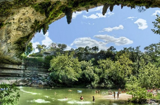 Hồ đẹp như tranh 4