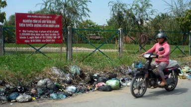  Bảo vệ môi trường: Xử chuyện lớn, bỏ qua chuyện nhỏ