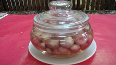   Làm dưa hành tím ngày Tết