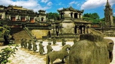  Chống "rêu phong hóa" công trình kiến trúc di tích Cố đô Huế