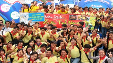  Ra quân chiến dịch "Xuân tình nguyện 2012"