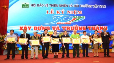  Hội BVTN&MT Việt Nam được tặng Cờ thi đua xuất sắc năm 2018