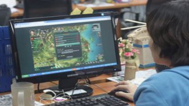   Quảng Trị: Ghi hình, phát sóng công chức chơi game trong giờ làm việc