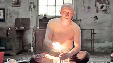   Người tích điện, nấu chín cả thức ăn