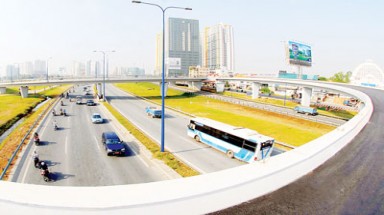  Lo ngại môi trường văn hóa ở TPHCM bị ô nhiễm 