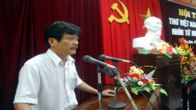    Nhà thơ Phạm Đương: Việc trùng tên không thể cho là ăn cắp