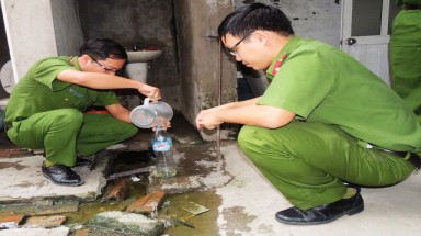  Công ty TNHH trang sức Việt Nam - Sunny bị phạt 300 triệu đồng, đình chỉ hoạt động 3 tháng