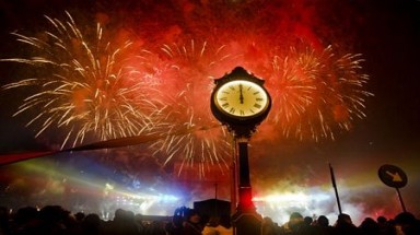   Rực rỡ pháo hoa khắp thế giới chào 2012 