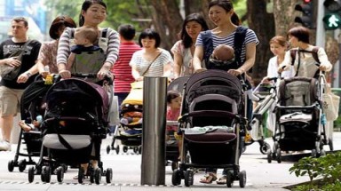  Trái đất chứa được bao nhiêu người?