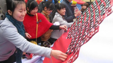  Tranh bao cao su thân thiện 
