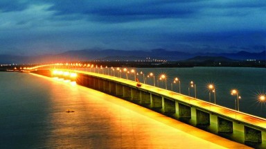  Cuối tháng 2 sẽ thông xe trở lại cầu vượt biển dài nhất VN 