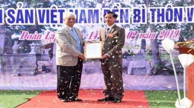  Hải Phòng: Hai cây cổ thụ bên ngôi đền đá linh thiêng nhất của Tiên Lãng được vinh danh Cây Di sản Việt Nam