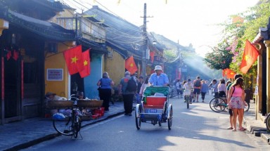 Sắp đưa vào hoạt động hệ thống điện năng lượng mặt trời tại Hội An 