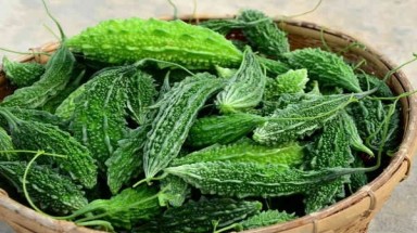 Ăn mướp đắng chữa cáu giận?