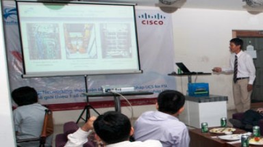  10.000 khách hàng sử dụng Hệ thống Điện toán Hợp nhất của Cisco 