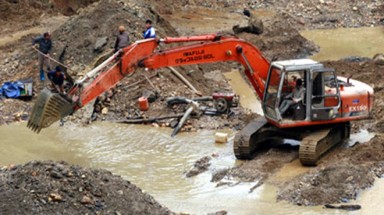   Cần nâng cao mức độ minh bạch trong quản lý tài nguyên khoáng sản 