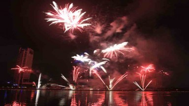  Đà Nẵng sẽ đón mùa hè sôi động chưa từng có với lễ hội pháo hoa 2017