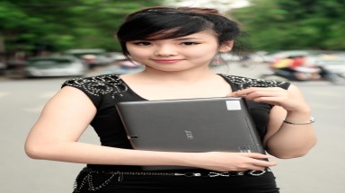 Tablet đầu tiên của Acer chạy song song hai hệ điều hành