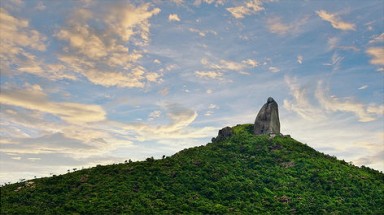  Nâng cao ý thức cộng đồng bảo vệ môi trường danh thắng núi Đá Bia