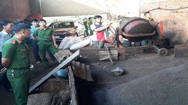  Xuất hiện nhiều tình tiết mới vụ cà phê nhuộm pin