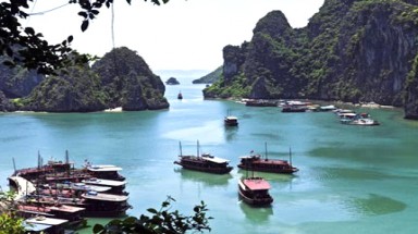  Chuẩn bị công bố Vịnh Hạ Long là kỳ quan thiên nhiên mới