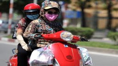   Miền Bắc và miền Trung nắng nóng gay gắt trở lại