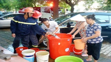  TP HCM: Đảm bảo cung cấp nước sạch trước dự báo khô hạn và xâm nhập mặn gia tăng 