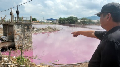   Tìm mọi cách ngăn nước xả thải chảy ra sông Chà Và