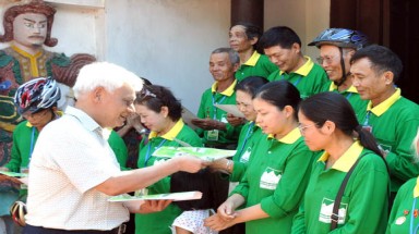  VACNE tuyển tình nguyện viên Hành trình đạp xe truyền thông môi trường 2018