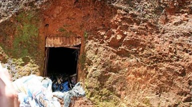 Thêm một đường hầm kiên cố dưới Thung lũng Tình yêu