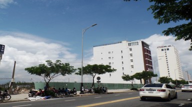 Người Trung Quốc "núp bóng" mua đất trọng yếu: Bộ trưởng chưa làm hết trách nhiệm