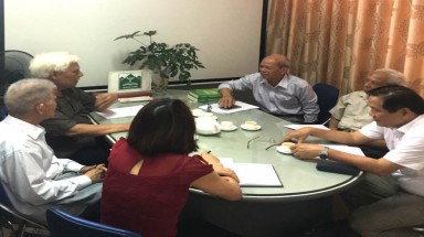 VACNE: Hội đồng Thi đua họp chuẩn bị cho Đại Hội VII