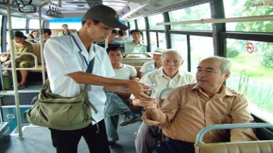  Văn hóa xe buýt - đích đến còn xa