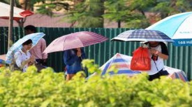  Nắng nóng duy trì ở nền nhiệt cao