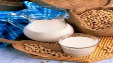  Uống sữa đậu nành có tốt cho bé trai?