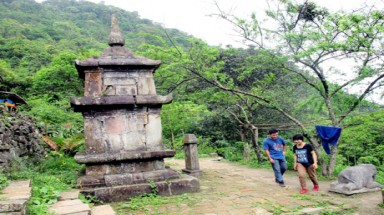  Về nơi đức vua hoá Phật