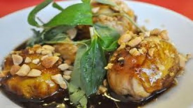  Trứng vịt lộn, óc lợn có tốt cho trẻ?