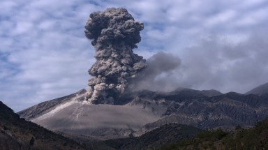  Guatemala nỗ lực tái thiết sau vụ núi lửa Fuego phun trào