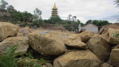  Bình Định:Cần xử lý hành vi trục lợi tài nguyên khoáng sản tại xã Phước Sơn