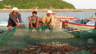 Kiến nghị Chính phủ cho dừng nhận chìm bùn thải