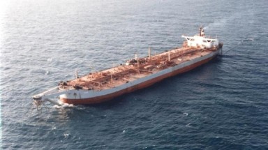  "Quả bom chực nổ"-150.000 tấn dầu sắp chìm ngoài khơi Yemen