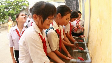  Hơn 27.000 tỷ đồng cho nước sạch nông thôn