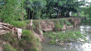   Xuất hiện hàng trăm điểm có nguy cơ sạt lở tại Cần Thơ 