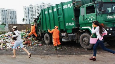  Hà Nội: Đánh giá lợi ích trạm trung chuyển rác trước khi nhân rộng