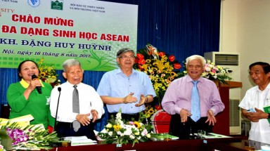 Giới khoa học tổ chức Lễ chào mừng Anh hùng Đa dạng sinh học ASEAN