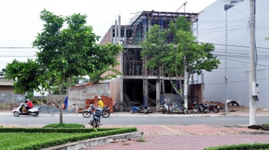   Bộ Tài nguyên Môi trường vào cuộc vụ hoán đổi đất cho bí thư Bà Rịa