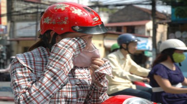  Không nên dùng khẩu trang hoạt tính khi tham gia giao thông
