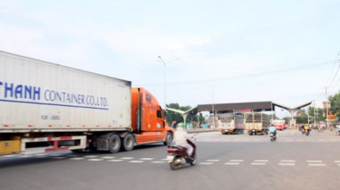   Lại thêm một trạm BOT đặt không hợp lý khiến người dân bức xúc
