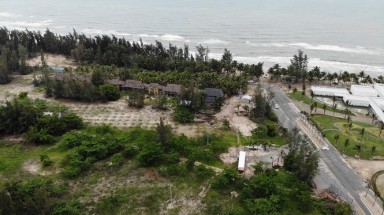   “Tuýt còi” siêu dự án Thanh Long Bay rao bán nhà trên giấy