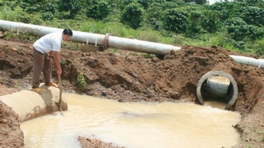  Gửi nước sạch đóng chai cho dân Lâm Đồng !